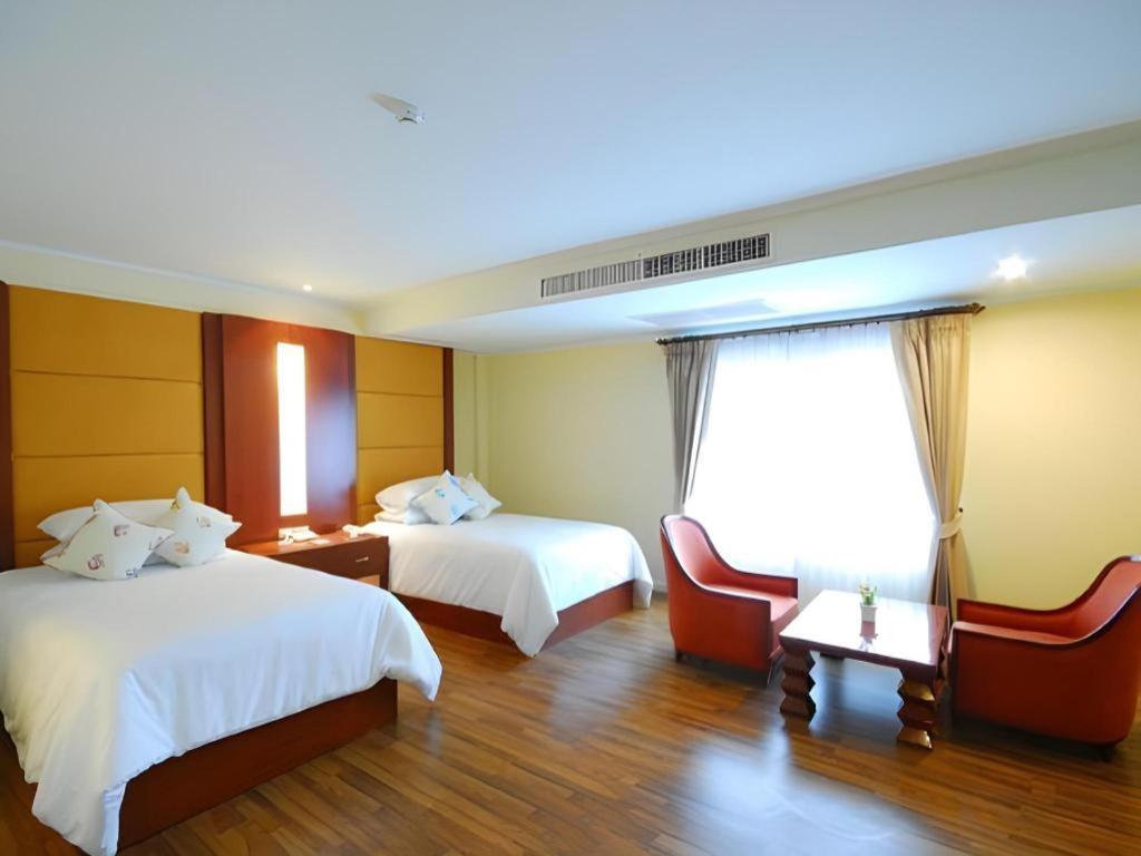 Hip Hotel Бангкок Екстер'єр фото