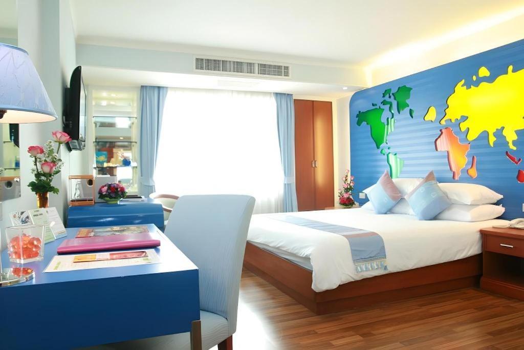Hip Hotel Бангкок Екстер'єр фото